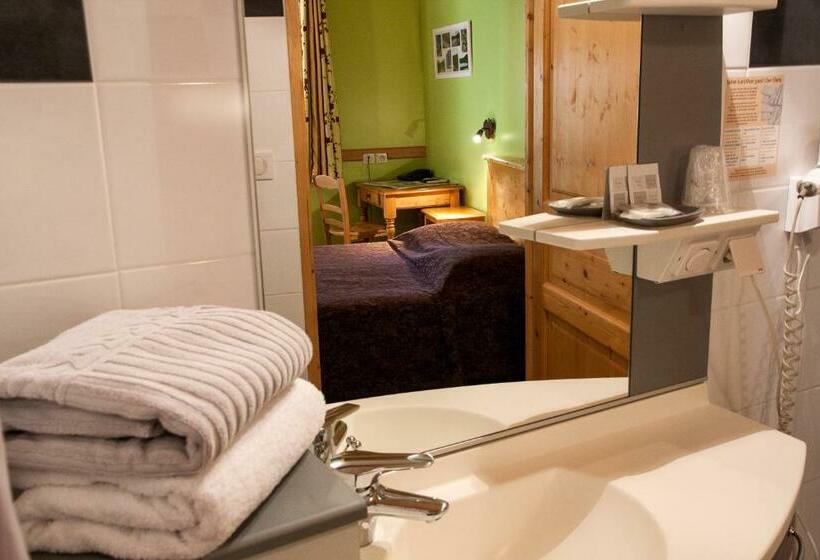 Номер Стандарт, Hôtel La Garenne