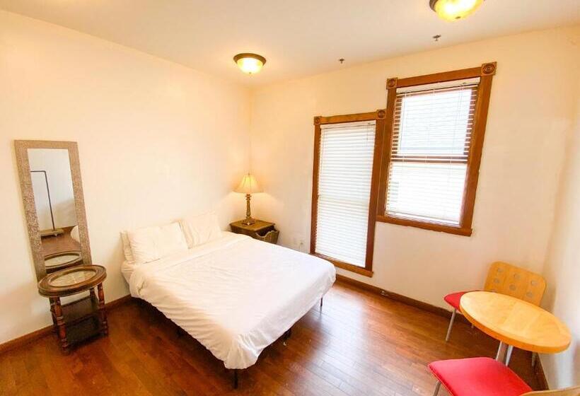 חדר סטנדרט חדר אמבטיה משותף, International Travelers House Downtown San Diego  Adults Only