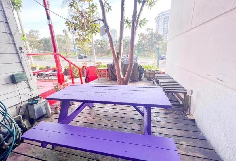 经济房, International Travelers House Downtown San Diego  Adults Only