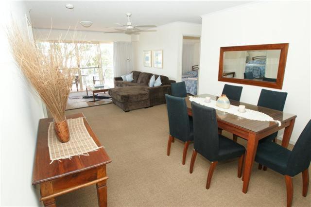 آپارتمان 2 خوابه, The Esplanade Riverview Holiday Apartments