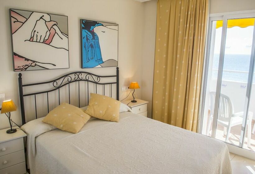 Апартаменты 3 Спальни, Hamilton Court