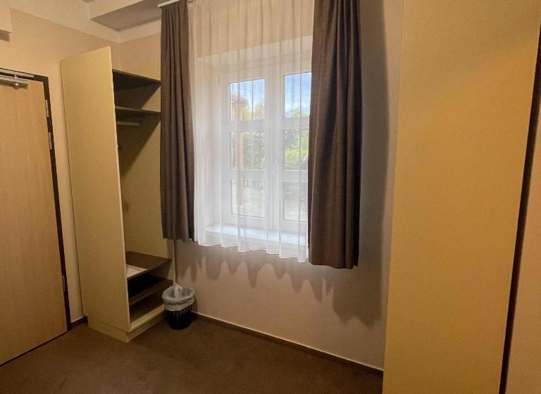 Номер Стандарт Адаптированный для Инвалидов, Harmónia Hotel Sárvár
