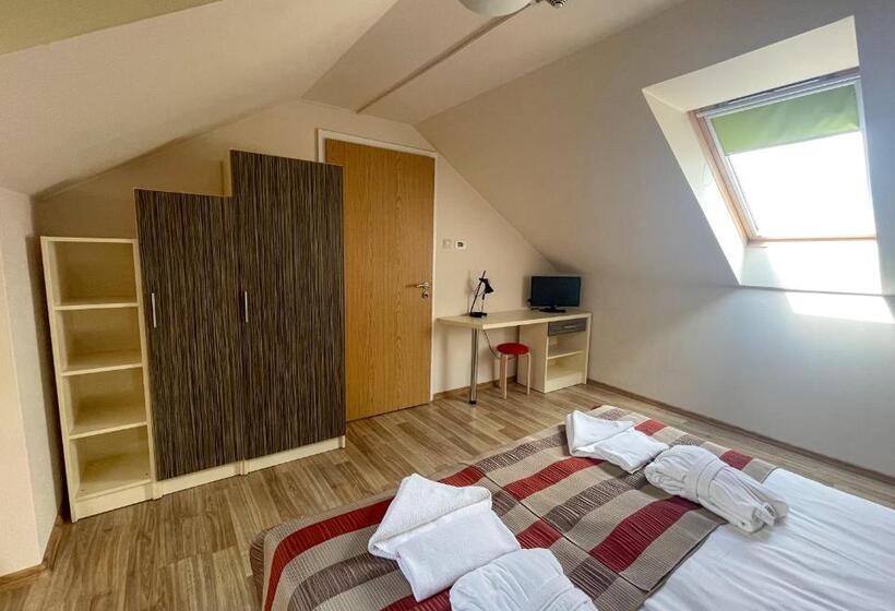 Семейное Студио, Harmónia Hotel Sárvár