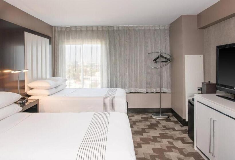 Номер Стандарт 2 Двуспальные Кровати, Beverly Hills Marriott