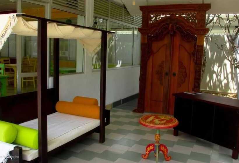Трехместный Номер Deluxe, The Kent