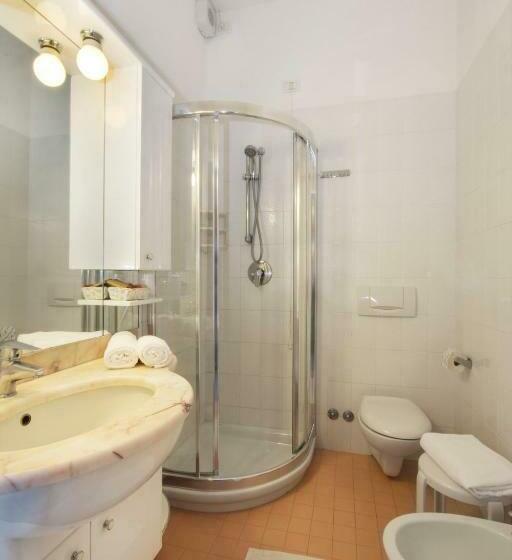 标准间带阳台, Park Hotel Pineta & Dependance Suite