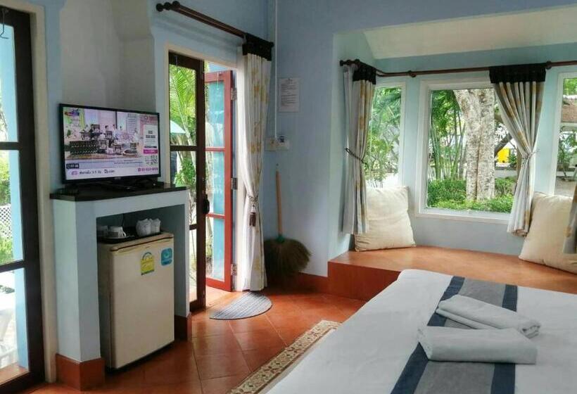 Студия Стандарт, Baanmontra Beach Resort   Bankrut