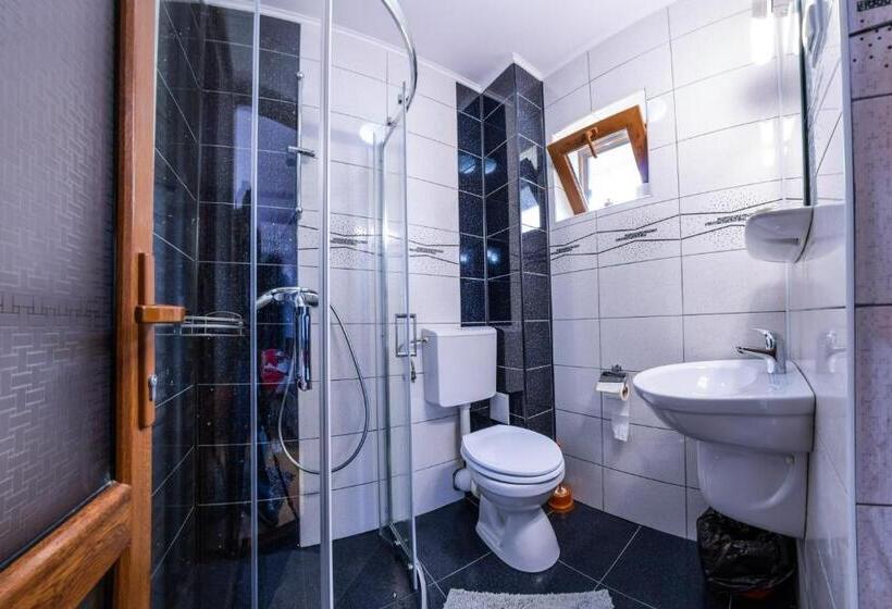 Номер Стандарт Трехместный, Vila Nico