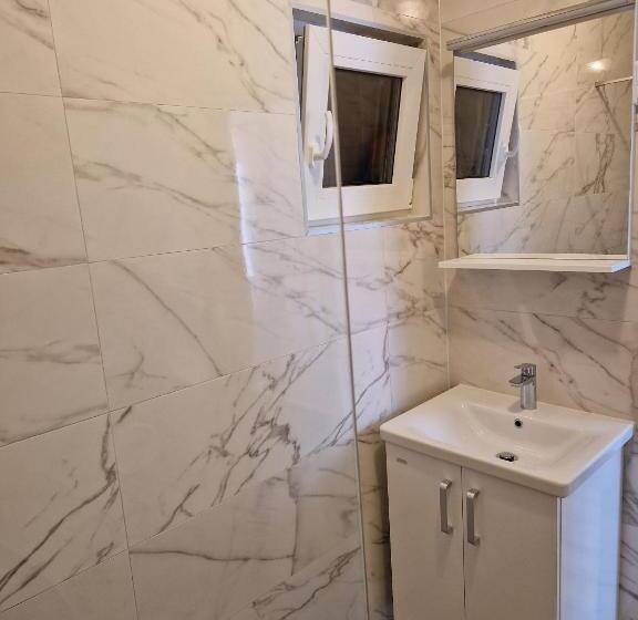דירת חדר נוף לים, Guest House Lidus