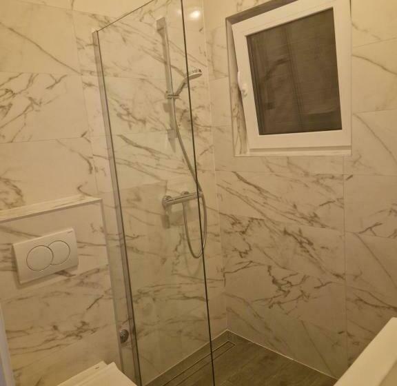 Номер Стандарт Вид на Сад, Guest House Lidus