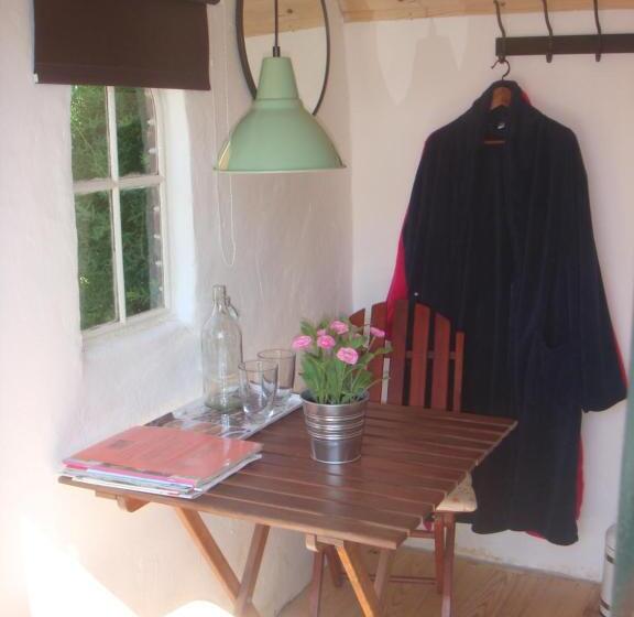 오두막, B&b De Luttikhoeve