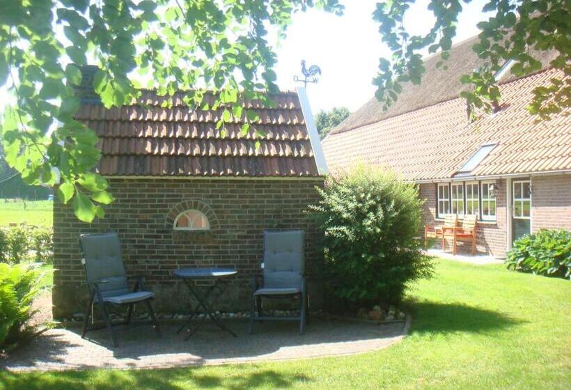 오두막, B&b De Luttikhoeve