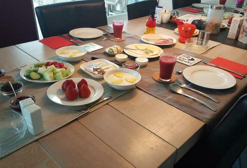 디럭스 룸, B&b De Slaperije