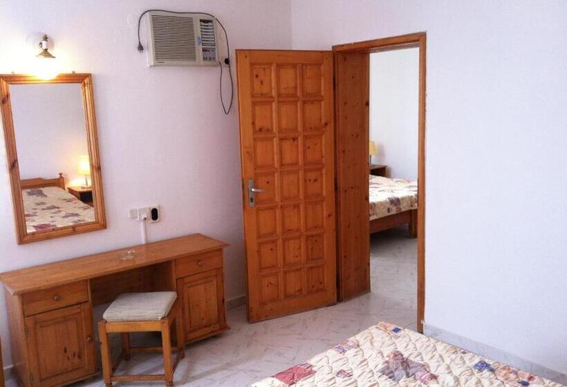 Семейный Номер, Rusalka Holiday Village
