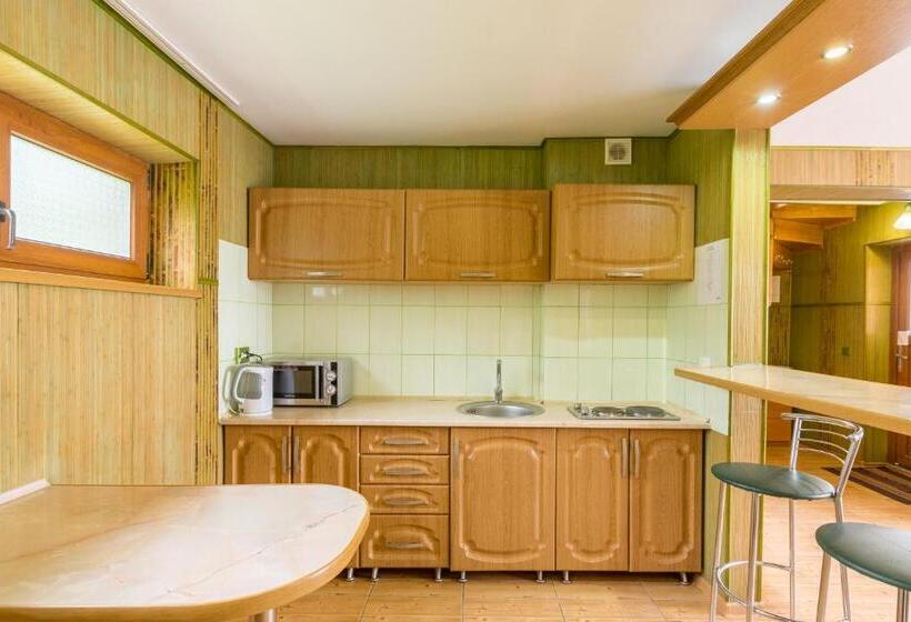 Хижина, Shepilska Relax Complex