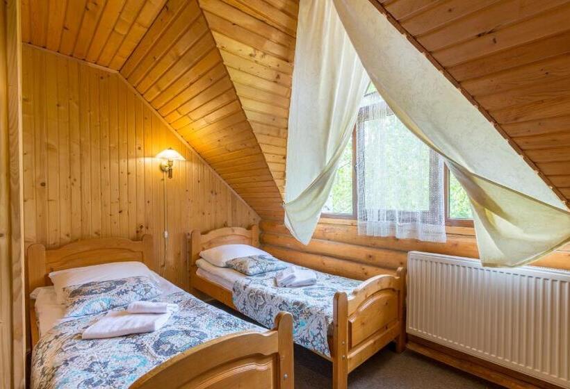 Дом 3 Спальни, Shepilska Relax Complex