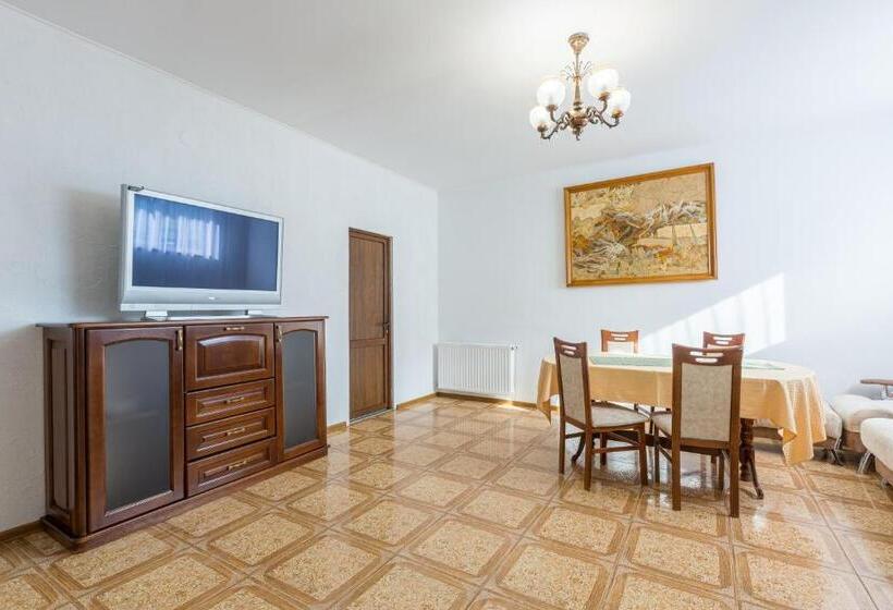Люкс Комфорт, Shepilska Relax Complex