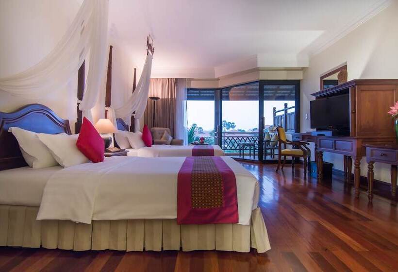 اتاق پرمیوم, Angkor Palace Suite & Villa