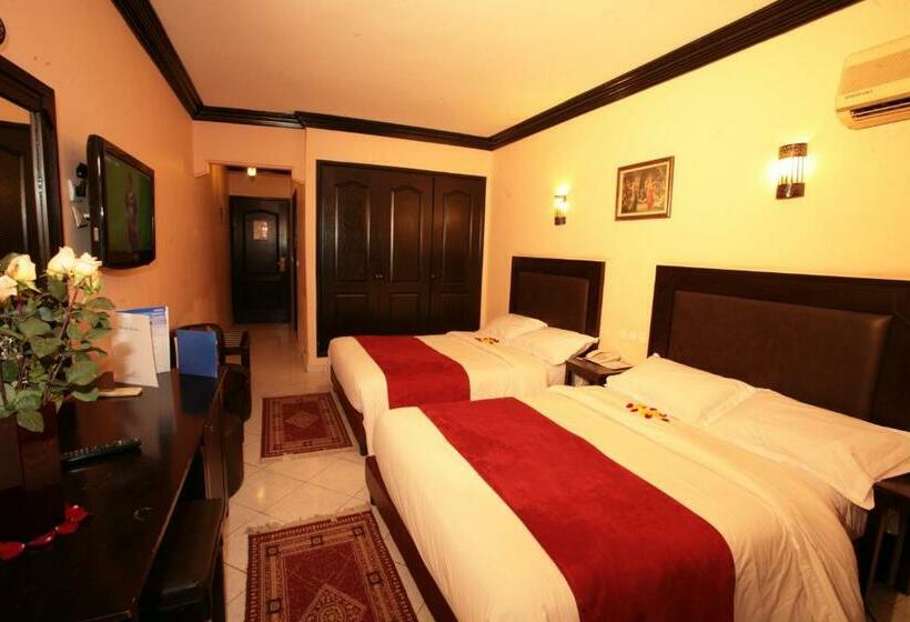 اتاق استاندارد چهار تخته, Imperial Holiday