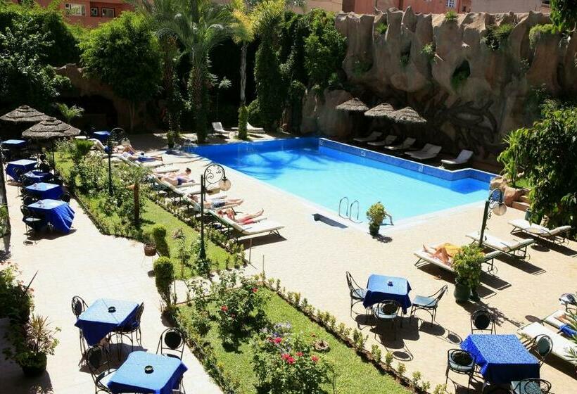 اتاق خانوادگی, Imperial Holiday