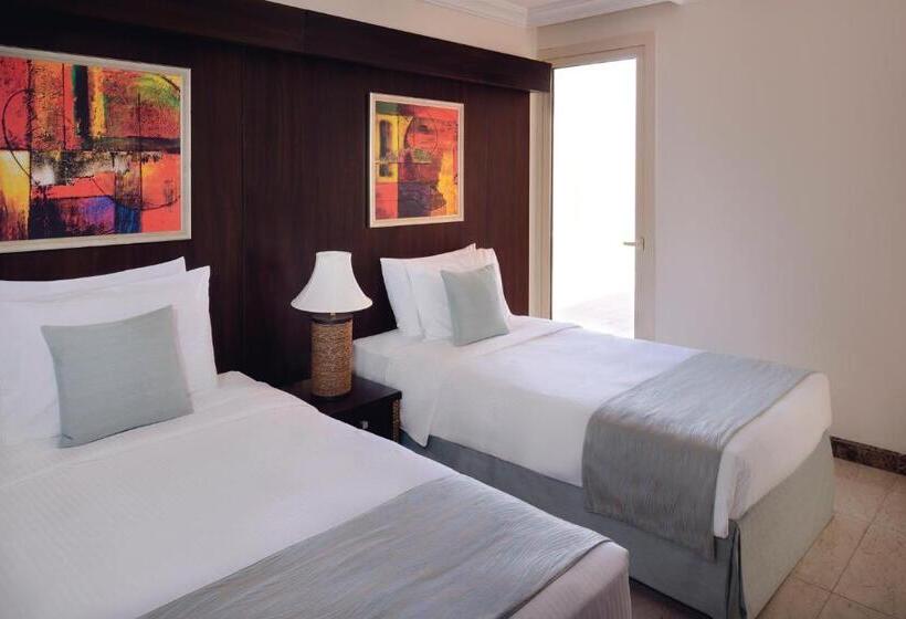 Вилла Deluxe 2 Спальни, Al Nawras Island Resort