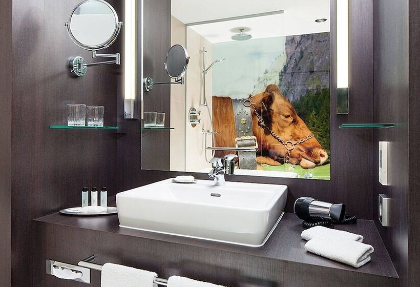 اتاق لوکس, Munich Airport Marriott
