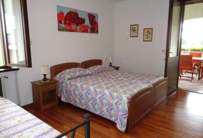 اتاق استاندارد سه نفره, B&b Casa Perini