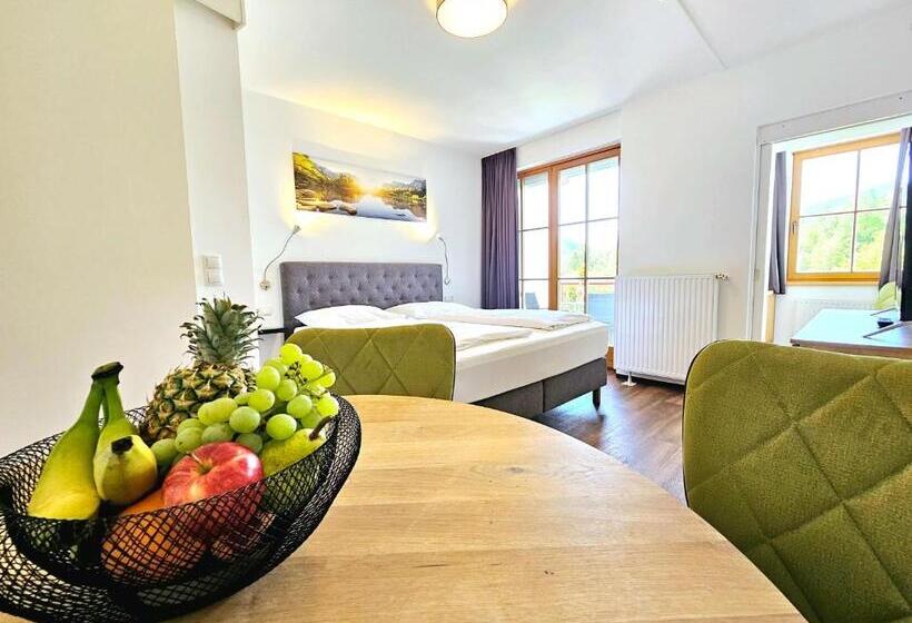 Люкс 2 Спальни, Familienhotel Trebesingerhof