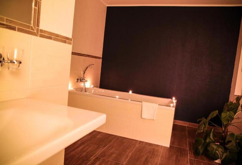 Апартаменты 1 Спальня, Landhotel Sonnenhof