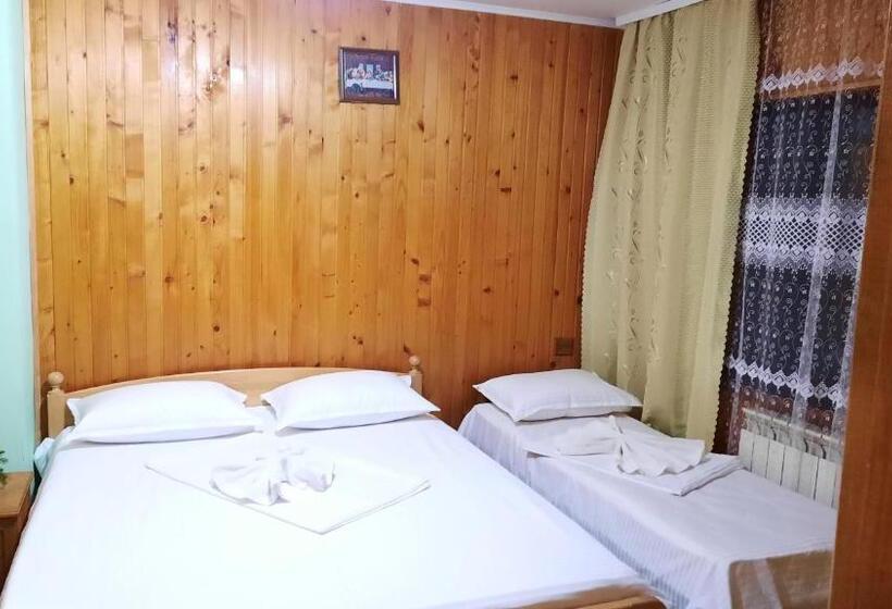 Дом 1 Спальня, Guest House Anita