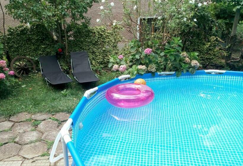 Номер Стандарт, Guest House Emiliya