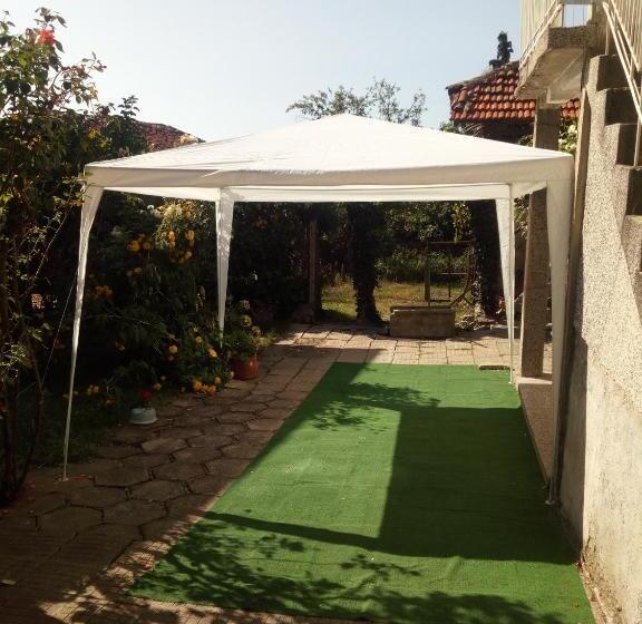 Вилла 3 Спальни, Guest House Emiliya