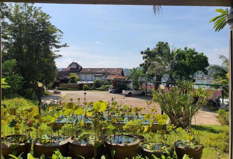 Семейный Номер Вид на Сад, Phornpailin Riverside Resort