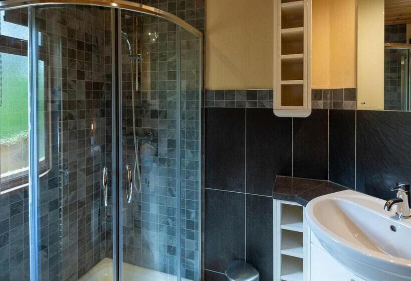 标准间, Ashlea Pools Lodges