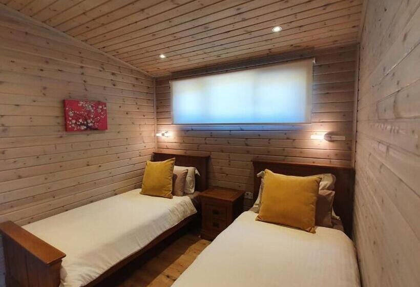 2间卧室的房子, Ashlea Pools Lodges