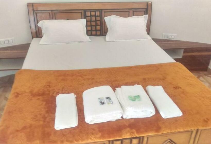 Номер Economy, Rann Resort Dholavira