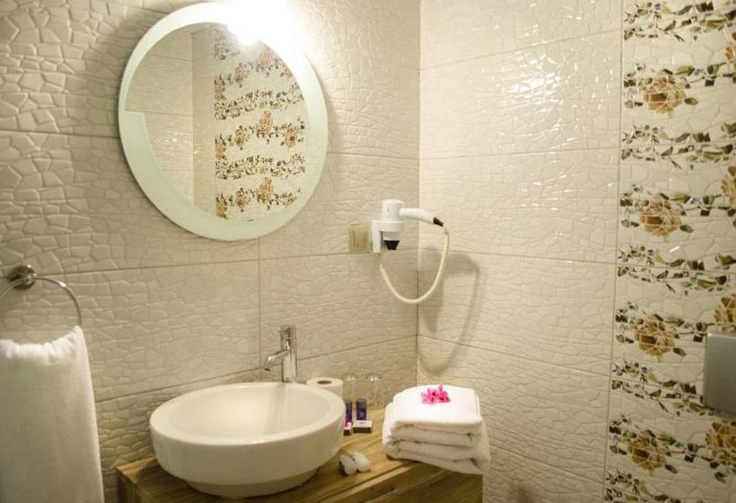 Номер Стандарт, Delfi Hotel Spa & Wellness Center