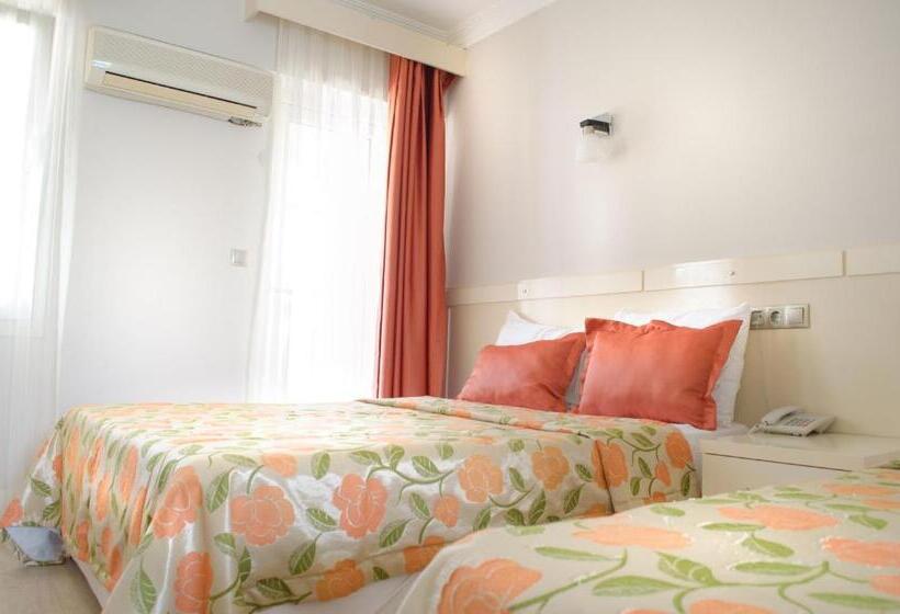 Номер Стандарт, Delfi Hotel Spa & Wellness Center