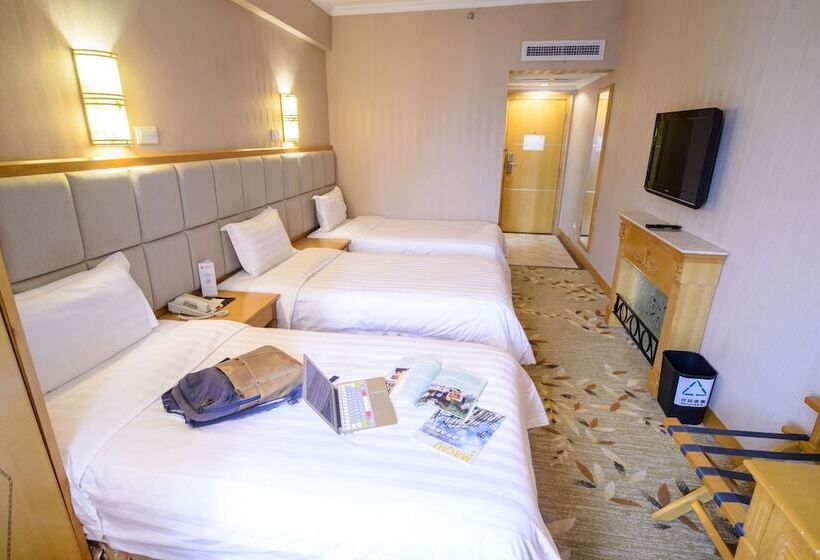 Standard Triple Room, Fu Hua