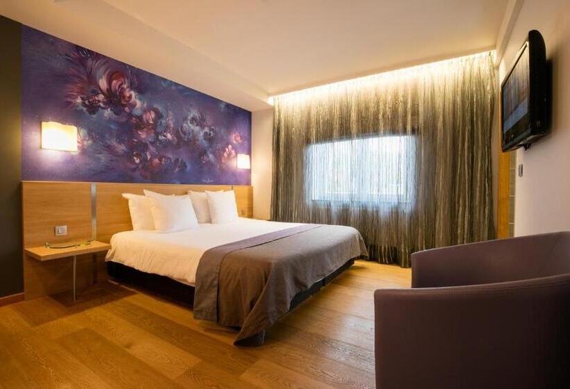 Номер Стандарт, Hôtel Restaurant L Auberge