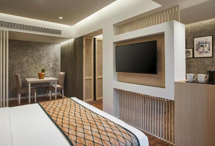 اتاق لوکس با چشم‌انداز استخر, Park Inn By Radisson Goa Candolim