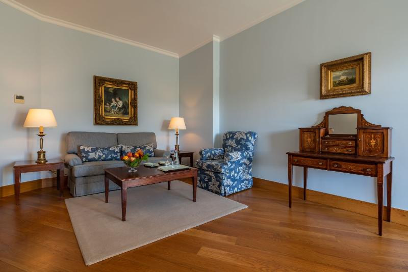 Suite Premium, Quinta Jardins Do Lago