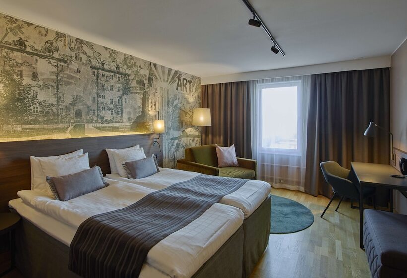 Семейный Номер, Scandic Grand