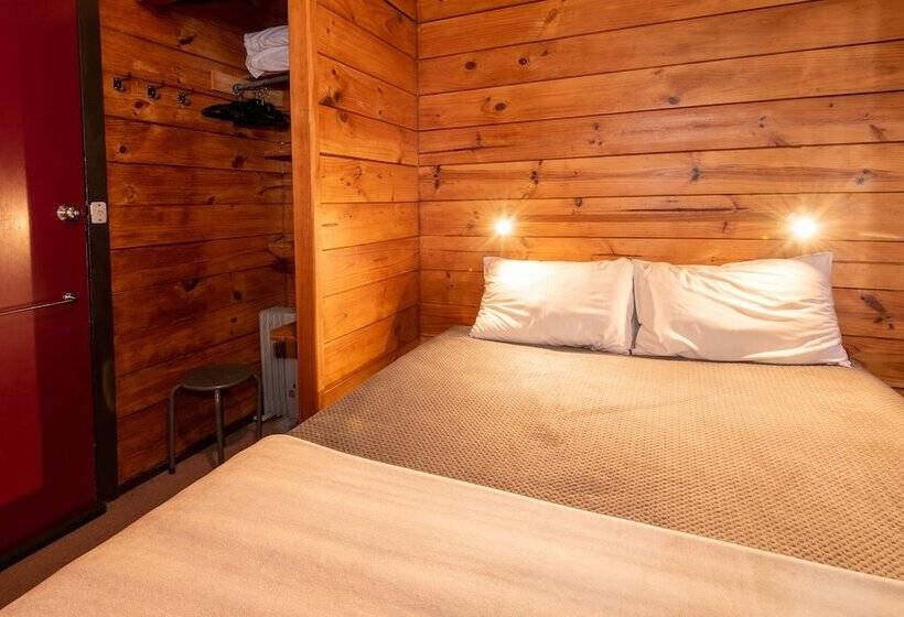 Номер Стандарт Совместная Ванная, Skotel Alpine Resort
