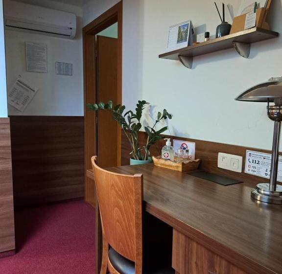 Номер Стандарт Трехместный, Penzion Kozak B&b