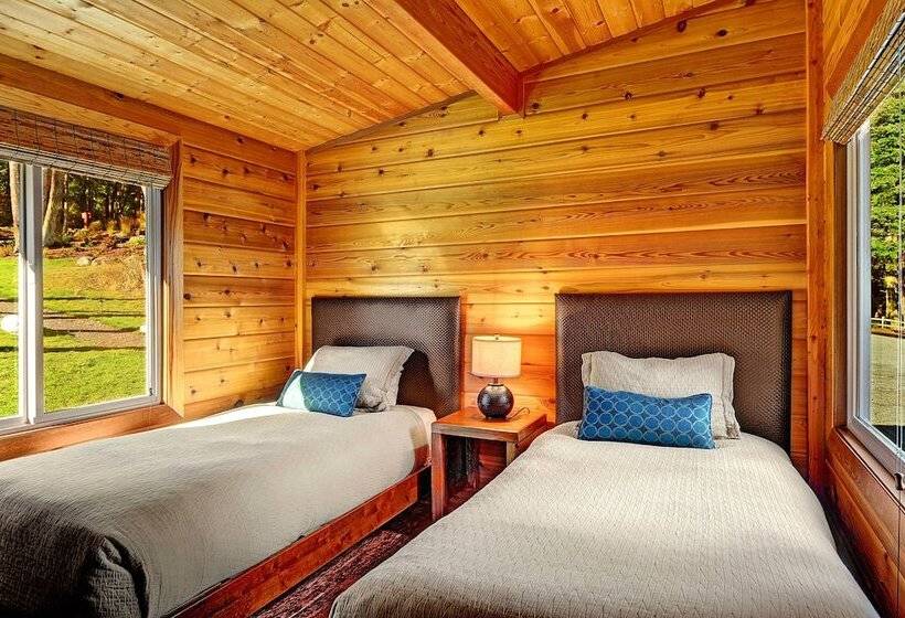 디럭스 코티지, Snug Harbor Resort