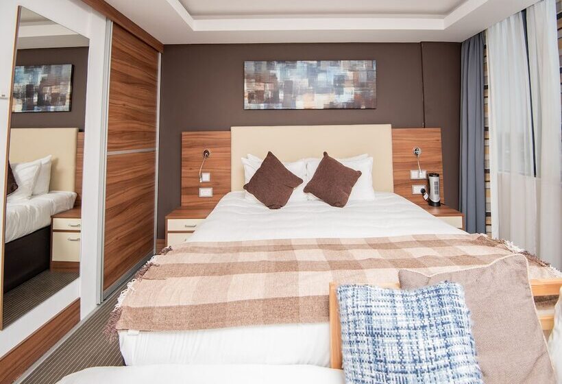 Апартаменты Deluxe 1 Спальня, Livin  Serviced Apartments