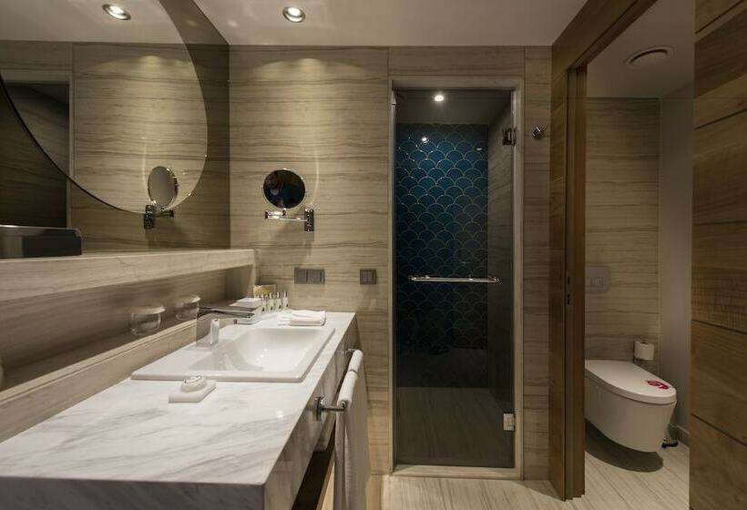 غرفة سوبيريور ذات إطلالة جانبية على البحر, Acanthus Cennet Barut Collection   Ultra All Inclusive