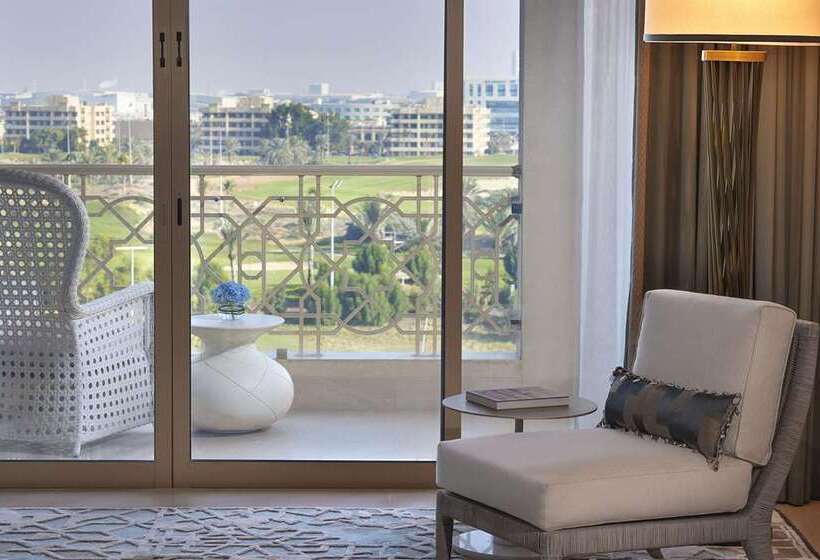 اتاق استاندارد با چشم‌انداز رودخانه, Adana Hiltonsa