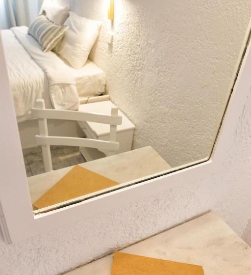 스탠다드 룸, Artemis Suites